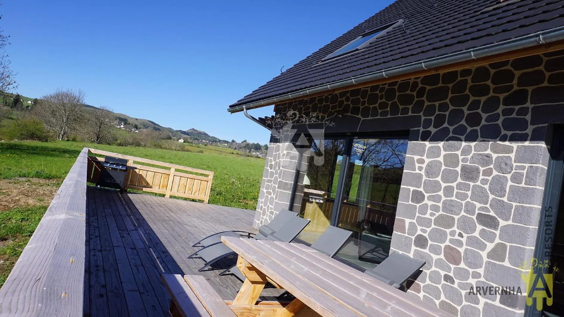 Holiday home La Cabane De Marcha Besse-et-Saint-Anastaise France